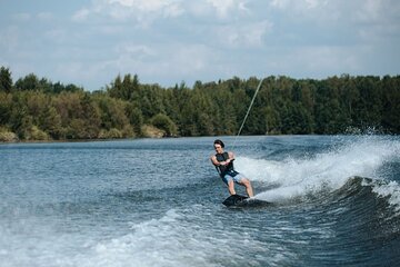 Wakeboarding Private Experience from Guatape