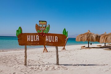  Hula Hula Island Snorkeling Trip, Lunch & Water Sport - Hurghada