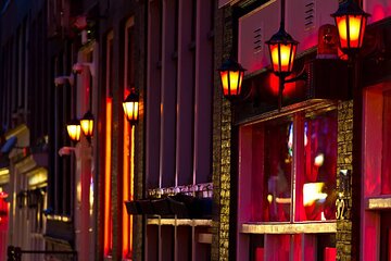 Red Light District Primetime Private Tour for 18+ Only 