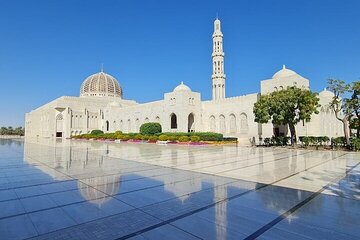 Muscat Private Half Day City Tour for 4 Hours