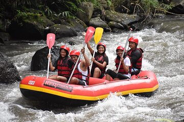 Bali Rafting + Rice Terrace + 1,5Hrs Balinese Massage + Lunch