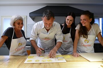 Rialto Market Tour & Cooking Class in Historic Venetian Venue