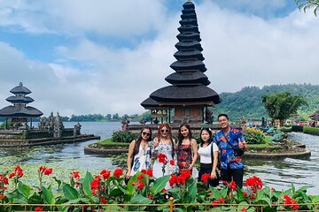 Private Tour in Ancient Temple Bali 