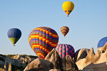 Private Sunrise Hot Air Balloon with West Bank Tour in Luxor