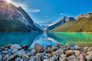 Banff, Moraine Lake, Lake Louise and Columbia Icefield 4 Day Tour