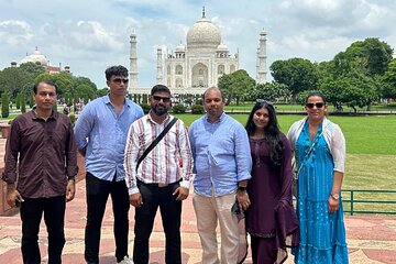 Taj Mahal Day Tour from Delhi by Superfast Train - TOP RATED TOUR