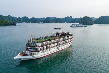 Hanoi Shared Bus 3 Days Experience