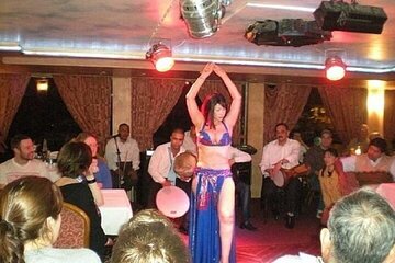 Boat Party : Belly Dancing, Live Band & Dinner – Sharm El Sheikh