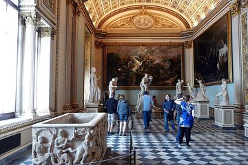 Explore Obras-Primas do Renascimento at Uffizi Gallery