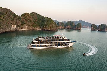 Rosy Cruise 5 Star Overnight Cruise in Lan Ha Bay 2days/1night