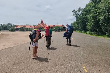 Border Transfer (Siem Reap to Laos/Laos to Siem Reap)