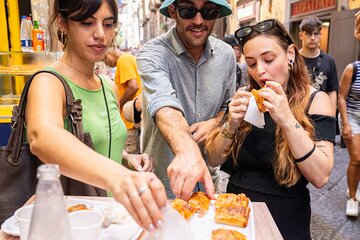 Naples Pizza & Drinks Tour: A Slice of Naples with Eating Europe