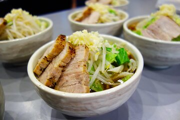 Tokyo 6hr Private Guided Tour & Jiro Style Ramen Cooking