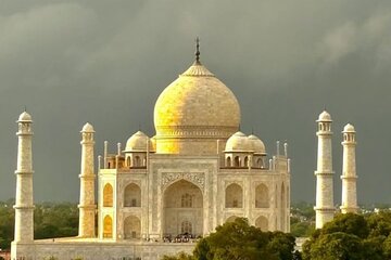 Same day Taj Mahal tour from Delhi 
