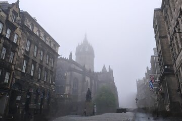 Dark History and Ghost Tour of Edinburgh