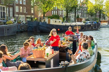 Amsterdam: Guided Open Boat Canal Cruise with Drinks Option