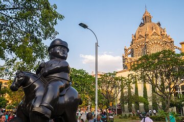 Medellin City Tour with Plaza de Botero and Antioquia Museum