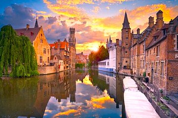 Bruges Shore Excursion from Your Ship with Deluxe Canal Cruise 