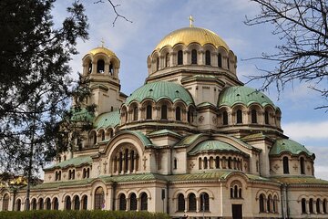 1 day Aleksander Nevski Square to Monument to the Deity All Holy 