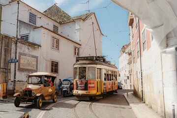 Lisbon Food & Tuk Tuk Tour with Eating Europe