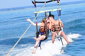  Parasailing Ride in Hurgada single&double with private Transfer 