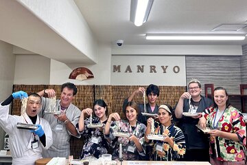 Kyoto: Japanese Udon and Sushi Cooking Class with 5 Dishes