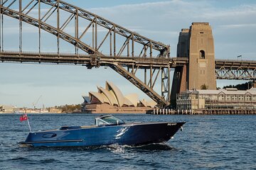 Private Guided Luxury Cruise on Sydney Harbour Tour