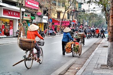 Private Hanoi City Full Day Tour: Train Street & All Highlights