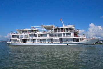 From Hanoi: 2-Day Halong Sapphire Cruise - Private Balcony Cabin