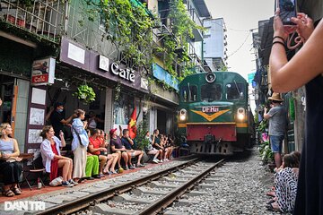 Ha Noi City Half Day Private Tour: Train Street & All Highlights 