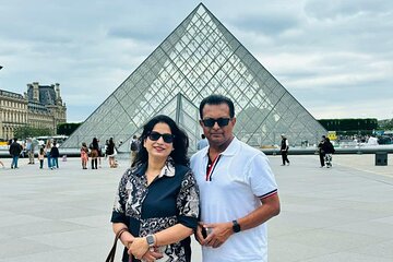 2Day Private Tour to Eiffel Tower, Louvre and Versailles in Paris