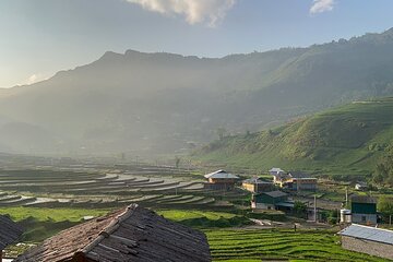 Sapa Trekking, Batik Workshop & Fansipan Mountain Ticket 2D Tour