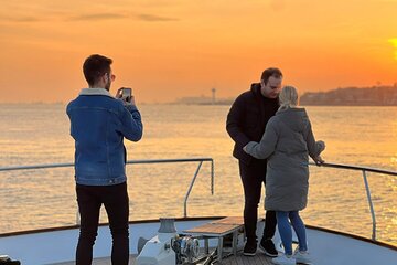 Bosphorus Sunset Cruise with Wine, Feel Special On A Luxury Yacht