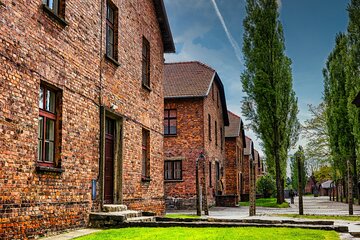 Holocaust Memorial Day Tour – Auschwitz & Transport from Krakow