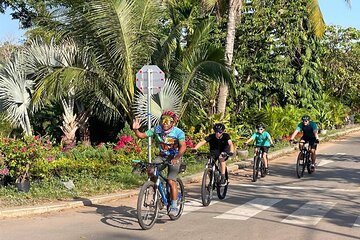 Explore Angkor Wat By Bike & Sunset Phnom Bakheng from Siem Reap