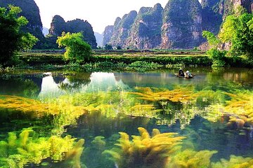 Explore Stunning Ninh Binh : biking , boating, climbing, caving.