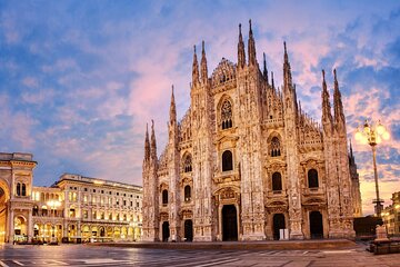 Milan: Entrance to the Duomo Terraces and Dinner