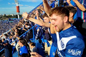 Buenos Aires: Join a football game with a local