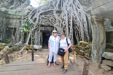 Explore Private Tour in Angkor Wat