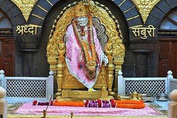 Shirdi Sai VIP Darshan with Helicopter Travel from Mumbai