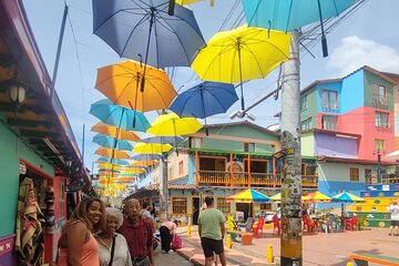 Guatape and Peñol Rock Full-Day Tour