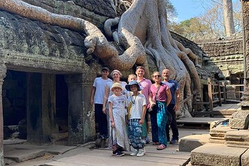 3 Full Days to Explore Angkor Wat and Siem Reap with guided tours