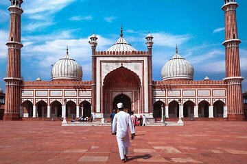 Private Customized Tour Of Old/New Delhi Spiritual Sites