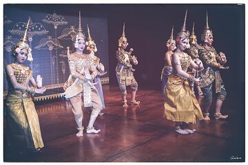 Phnom Penh Unique Evening Classical Dance Show Every Sunday 