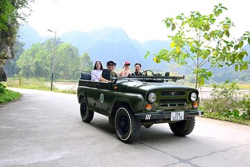 Ninh Binh Jeep with Local Experience and Culture Connection