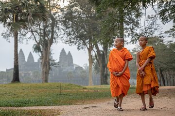 Private Taxi Transfer Siem Reap to Bangkok