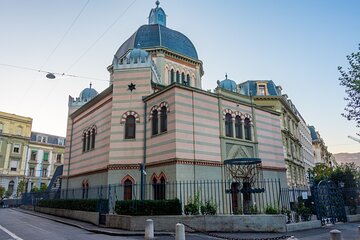 Geneva Old Town and Jewish History Private Walking Tour