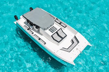 Luxury Private Catamaran to Isla Mujeres Snorkeling & Open Bar