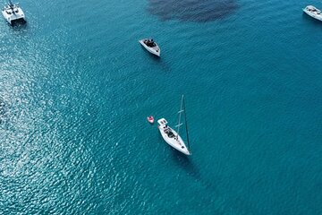 Mallorca Private Half-Day Sailing Experience with Tapas & Drinks