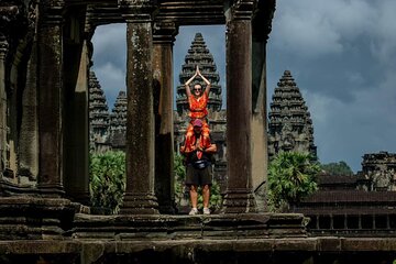 Angkor Wat Highlights and Guided Tour from Siem Reap